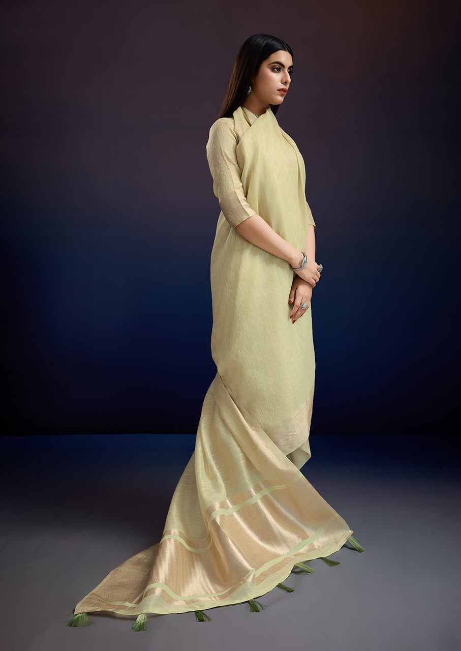 Pastel Green Saree in Linen Silk with Beautiful Fabric Weaving