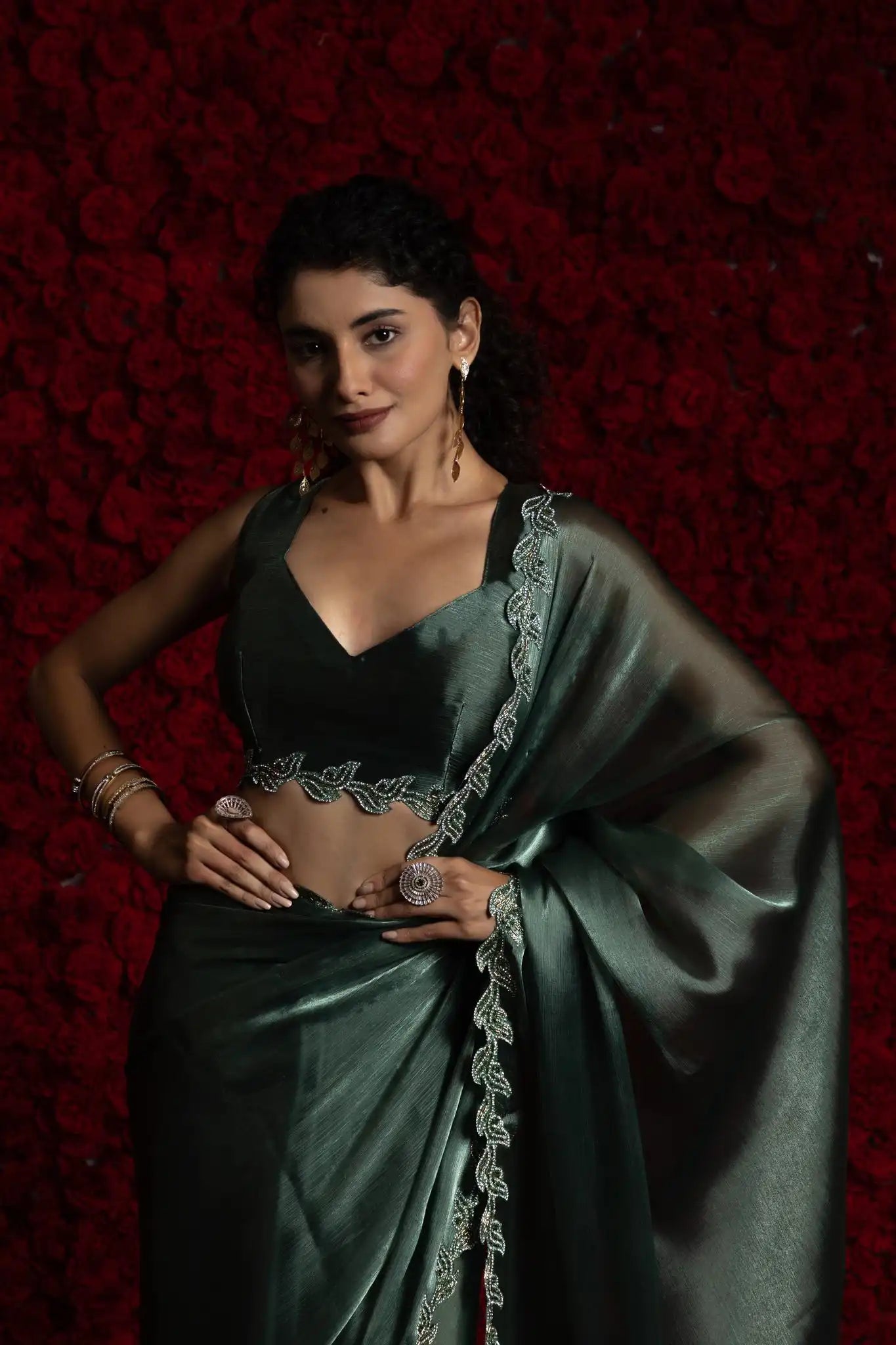 The Mehek Saree Made From Premium Tissue Chiffon Offers A Luxurious Feel with Smooth Texture