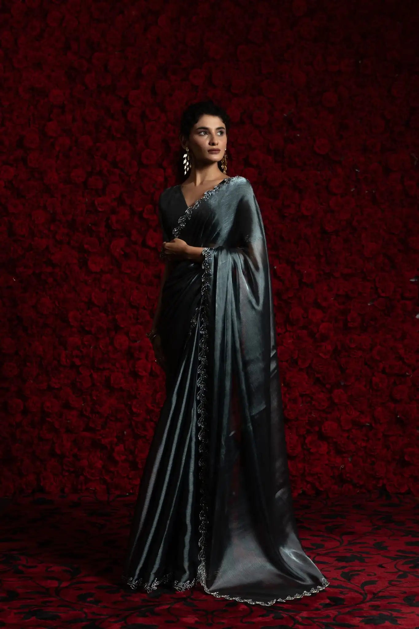 The Mehek Saree Made From Premium Tissue Chiffon Offers A Luxurious Feel with Smooth Texture