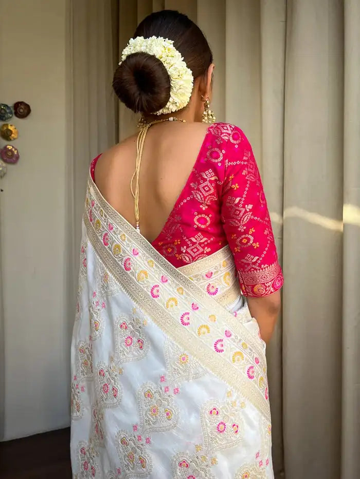 KASTURI TRENDZ Presents Banarasi Soft Silk Sarees That Combine Traditional Craftsmanship