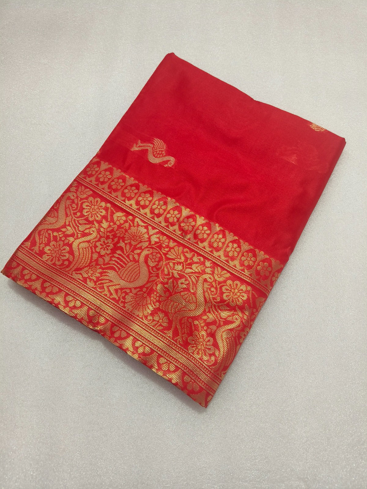 Kasturi Trendz Silk Sarees With Beautiful Zari Work