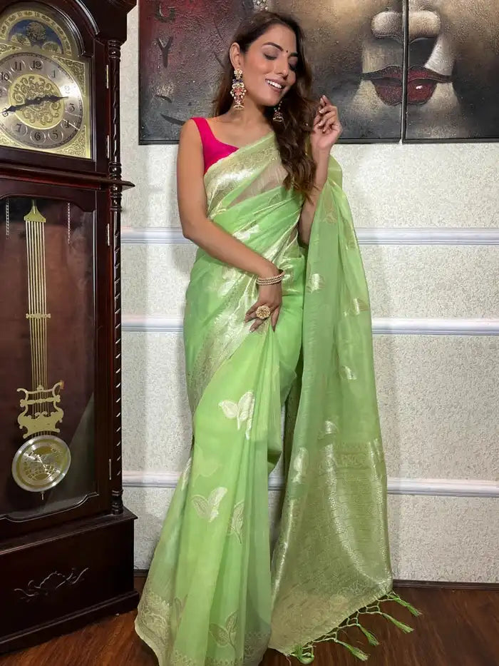 Kasturi Trendz Presents A Soft Lilac Slab Saree That Combines Subtle Charm With An Attractive