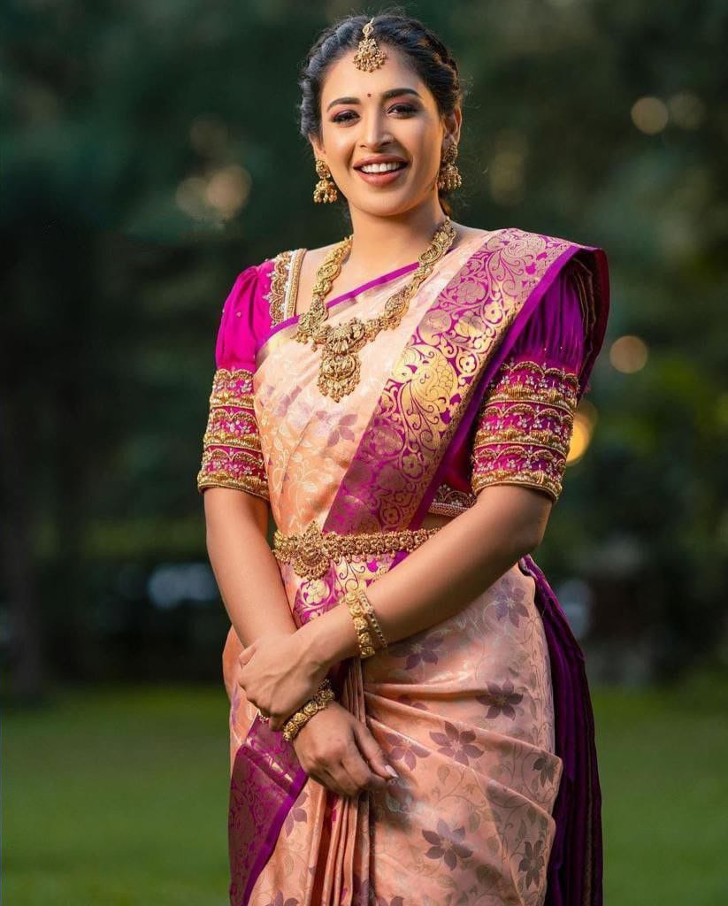Kasturi Trendz Floral Printed Saree with Peacock Border – Elegant and Traditional