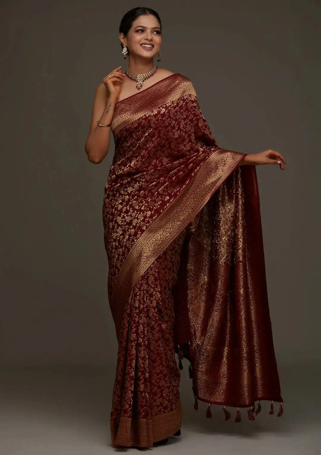 KASTURI TRENDZ Presents Banarasi Soft Silk Sarees That Blend Traditional Craftsmanship