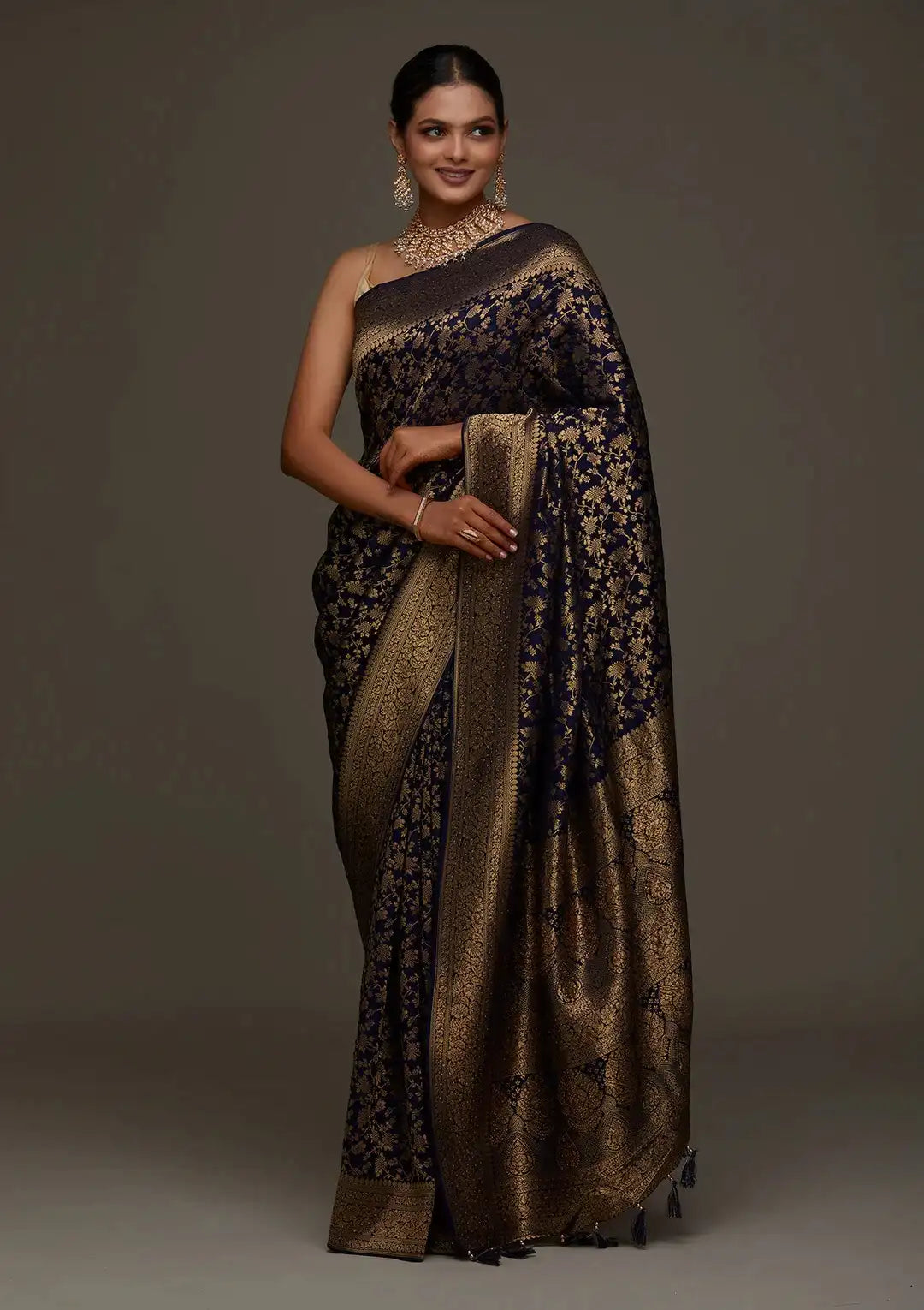 KASTURI TRENDZ Presents Banarasi Soft Silk Sarees That Blend Traditional Craftsmanship