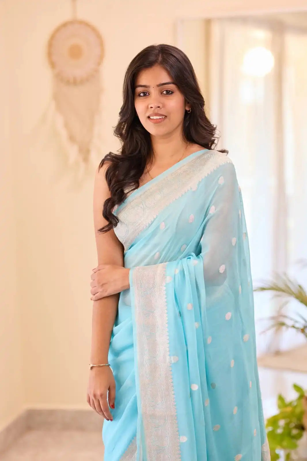 Kasturi Trendz Sarees Feature A Soft Lilac Slab Design That Adds A Subtle Yet cCaptivating Charm