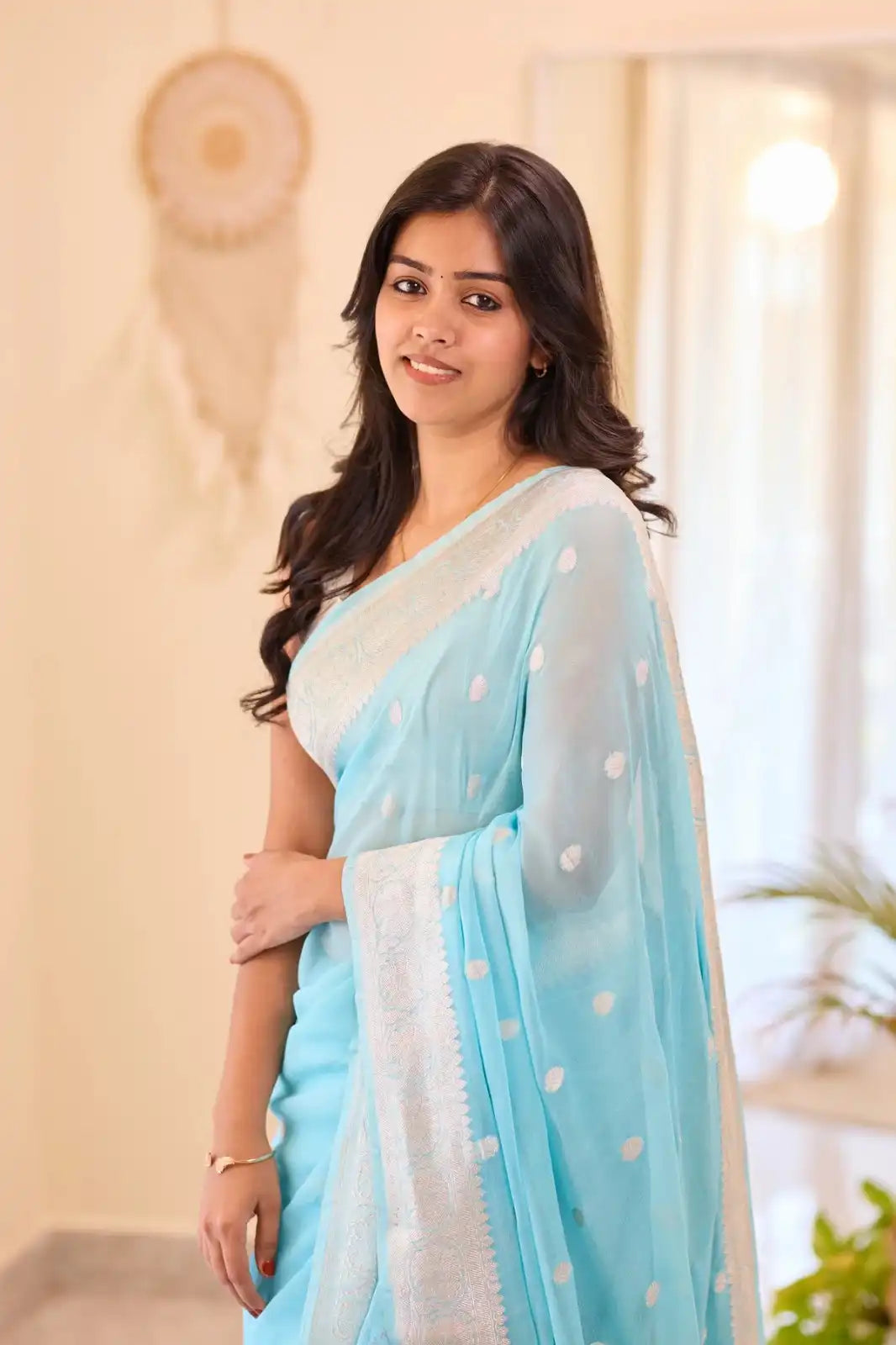 Kasturi Trendz Sarees Feature A Soft Lilac Slab Design That Adds A Subtle Yet cCaptivating Charm
