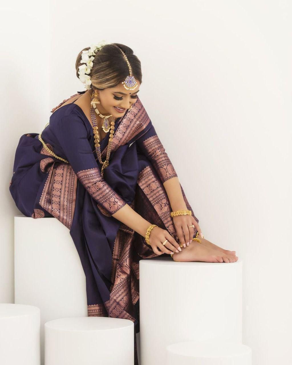 KP CREATION Elegant Green Silk Saree Collection