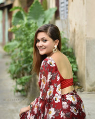 Vakrtaund Sarees Feature Soft Georgette Fabric Combined With Exquisite Digital Print Work