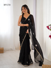 Fashion Berry Smooth Fandy Fabric Sarees With Vibrant Color
