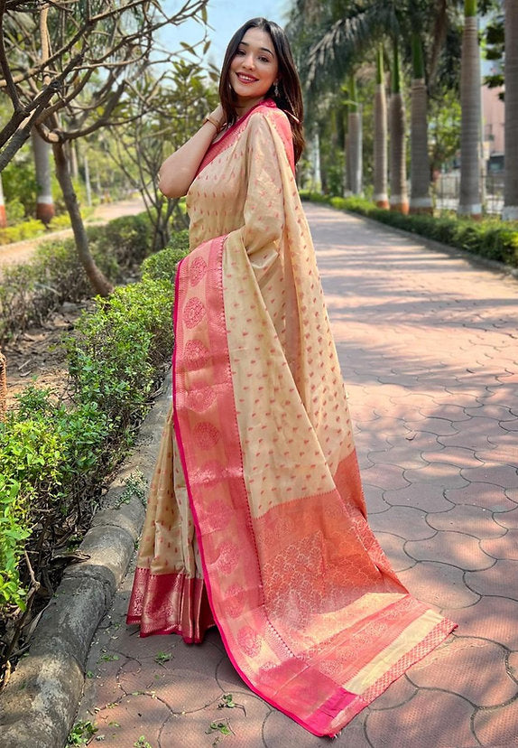 KASTURI TRENDZ - Exquisite Banarasi Silk Sarees in a Wide Range of Stunning Colors