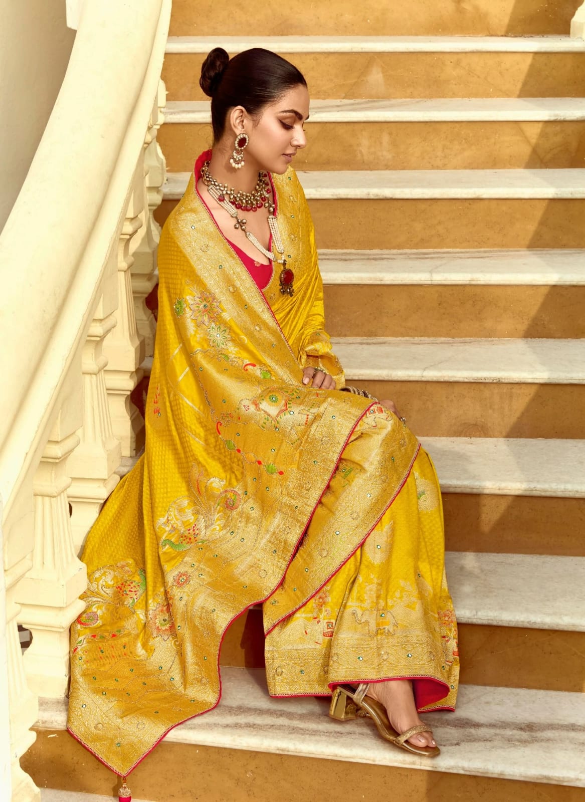 Kimora Sarees Are Crafted From Pure Viscose Fabric, Ensuring A Smooth And Breathable Feel