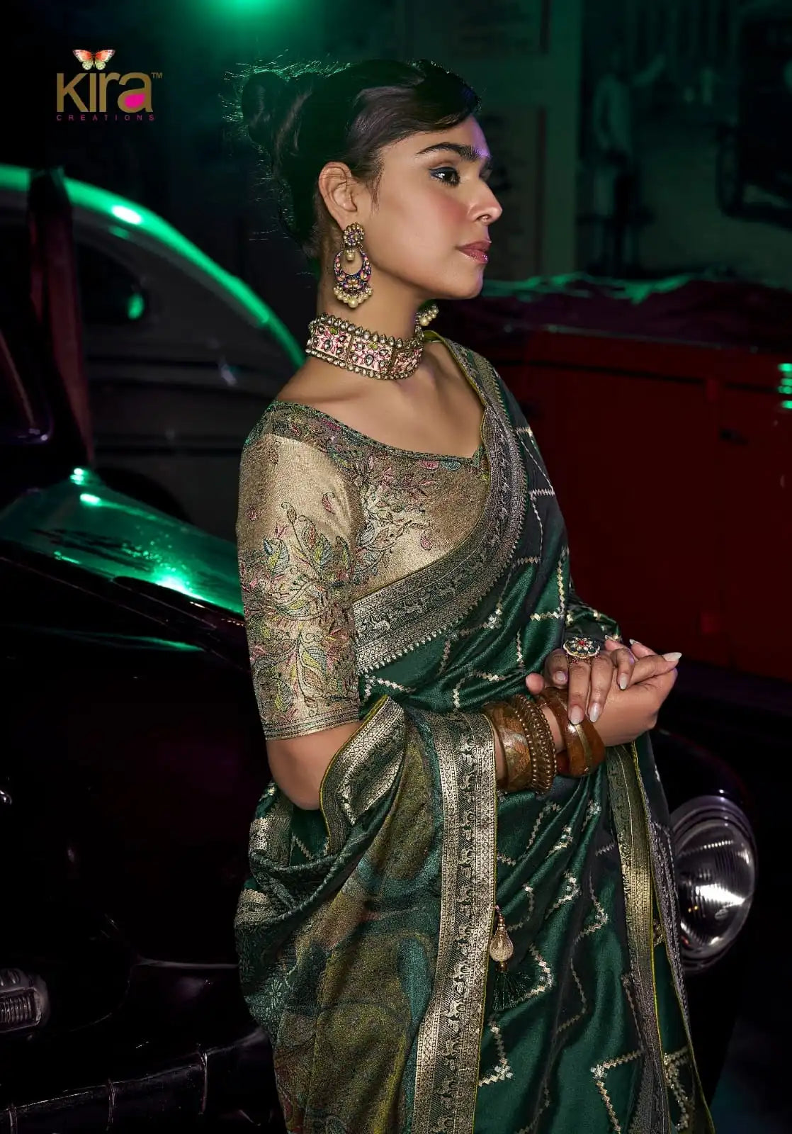 Kira Sarees Showcase Exquisite Pure Silk Fabric Enhanced By A 3D Woven Pallu