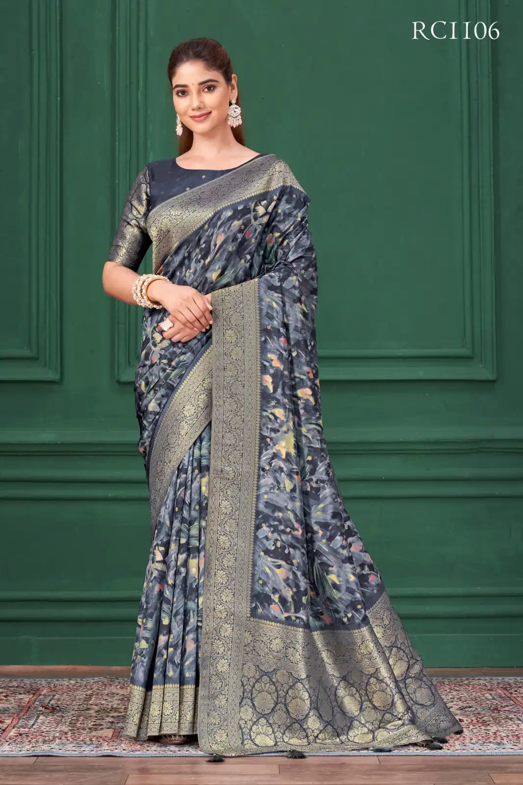 The MAHOTSAV Saree Showcases Exquisite Craftsmanship With Its Tussar Silk Jacquard Fabric