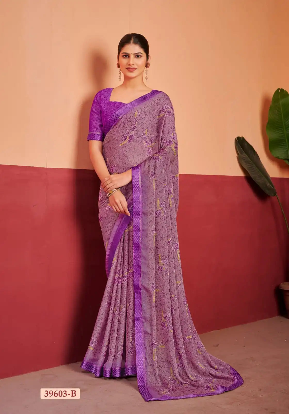 Ruchi Chiffon Saree With An Attached Border Combines Delicate Fabric With Seamless Design