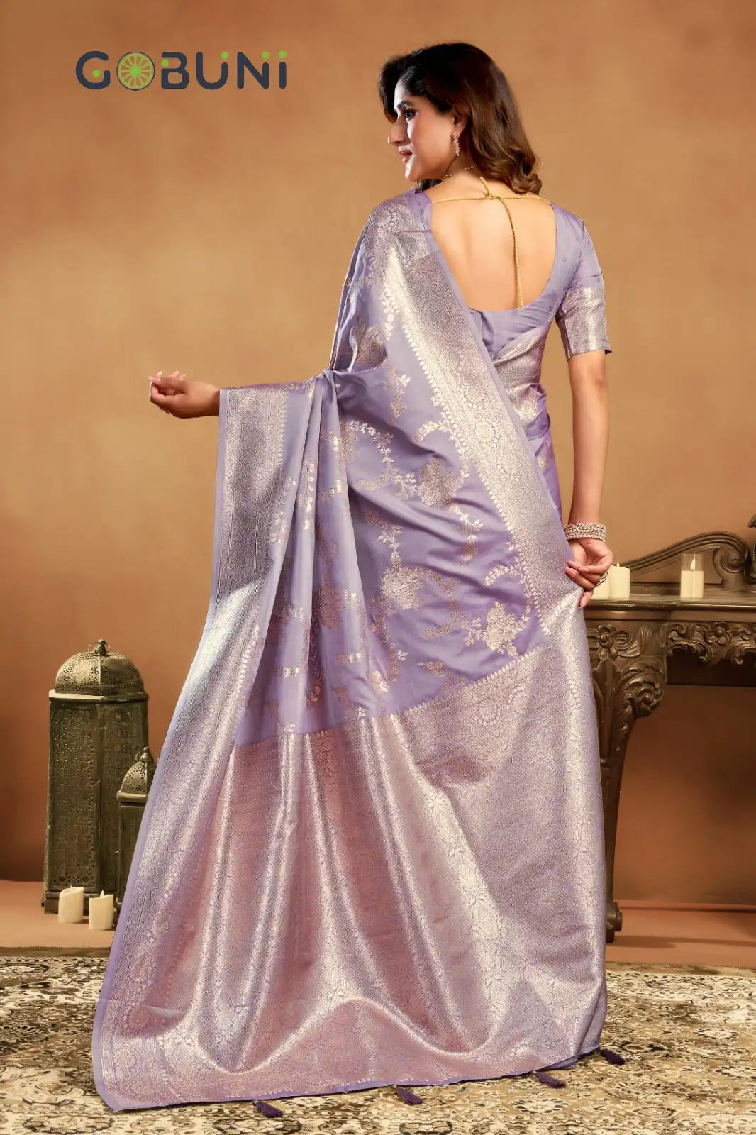 Gobuni Sarees Showcase A Rich Silk Pallu Adorned With Exquisite Zhallar Work Reflecting Expert Craftsmanship