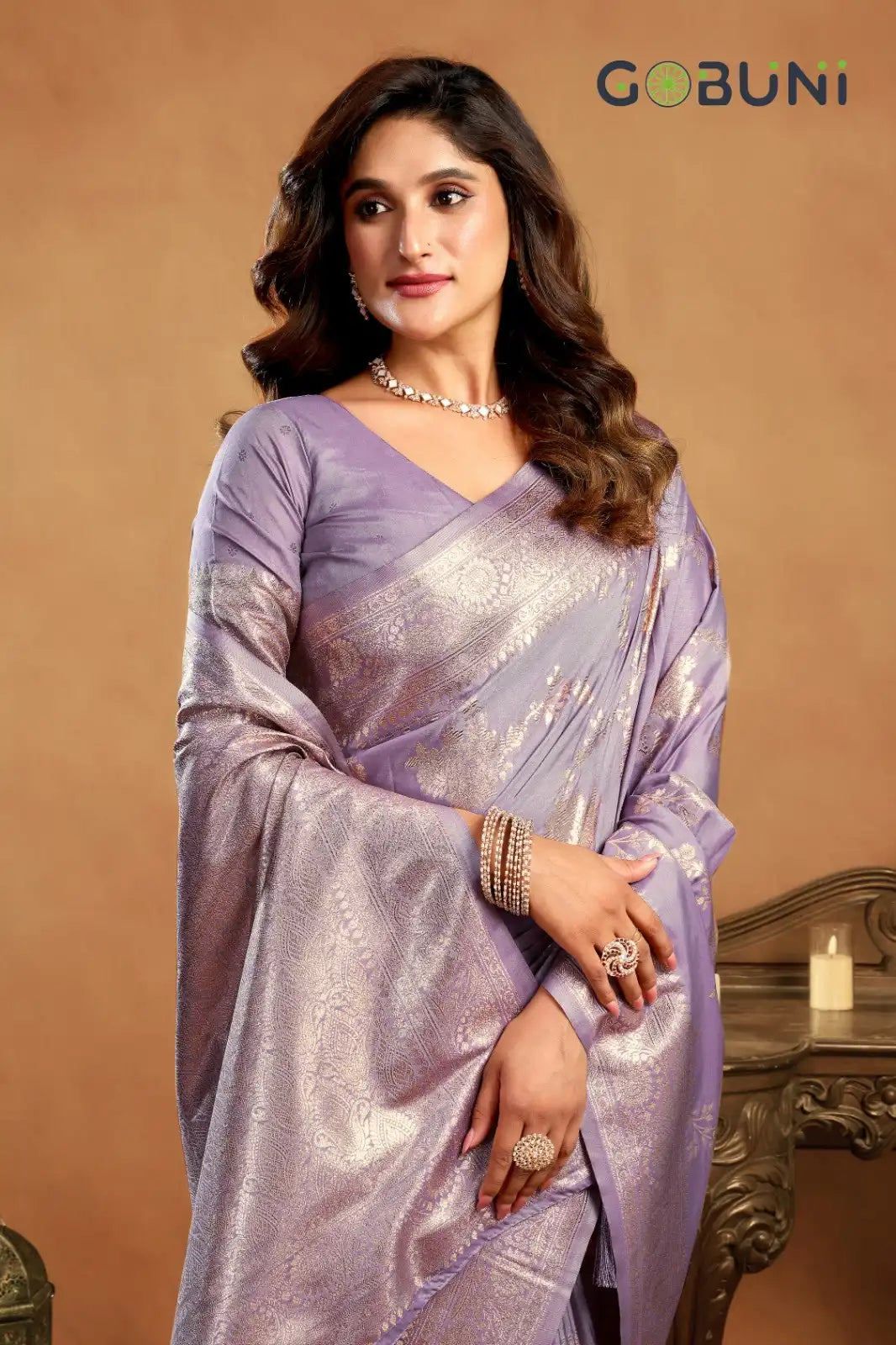 Gobuni Sarees Showcase A Rich Silk Pallu Adorned With Exquisite Zhallar Work Reflecting Expert Craftsmanship