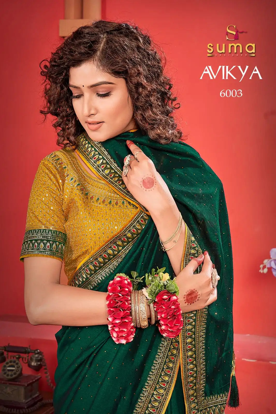 Suma Designer Sarees Crafted With Exquisite Vichitra Fabric Offer A Unique Blend Of Elegance