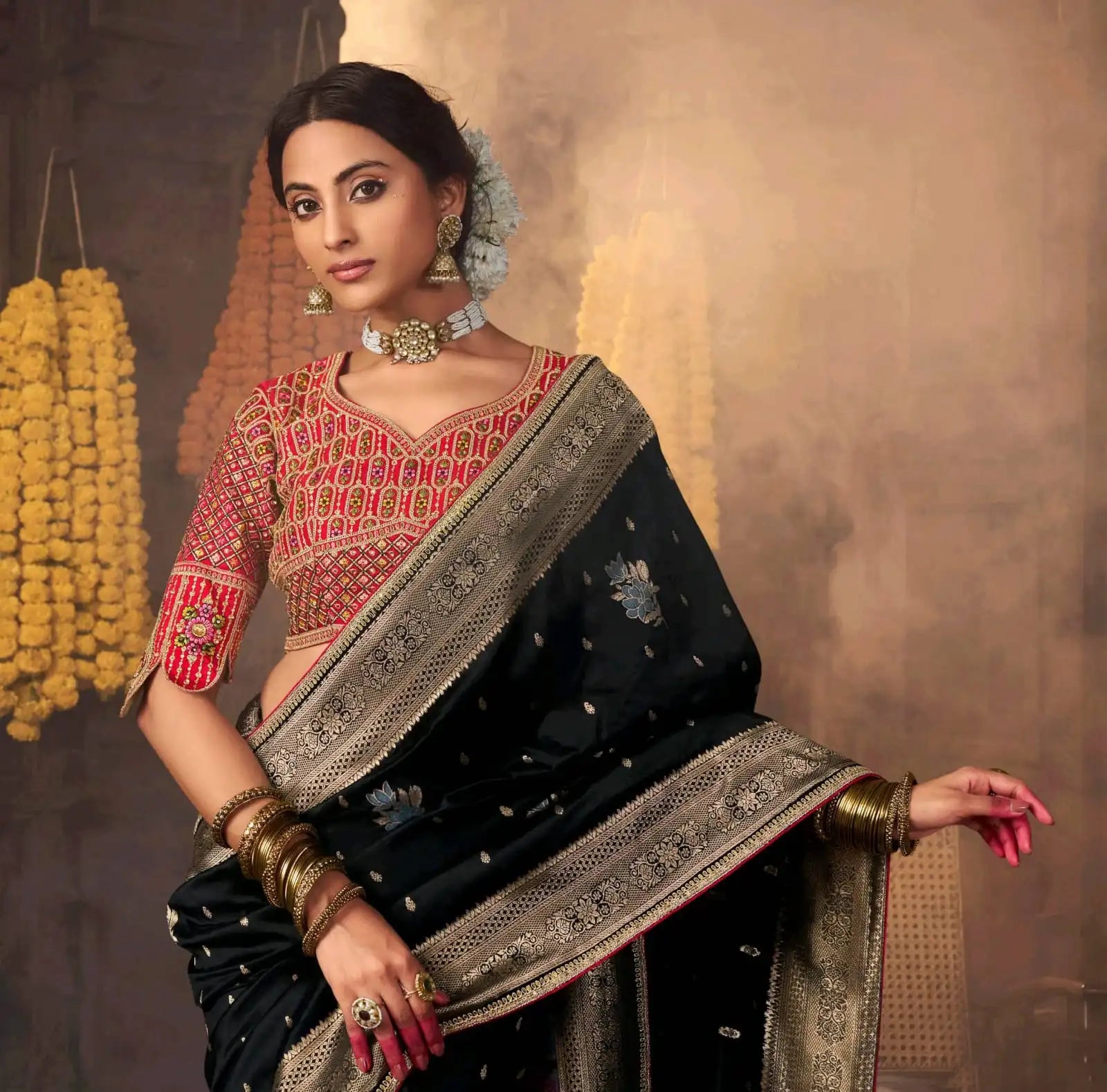 Kira Sarees Showcase Exquisite Pure Silk Weaving Combined With A Fancy Fabric That Features