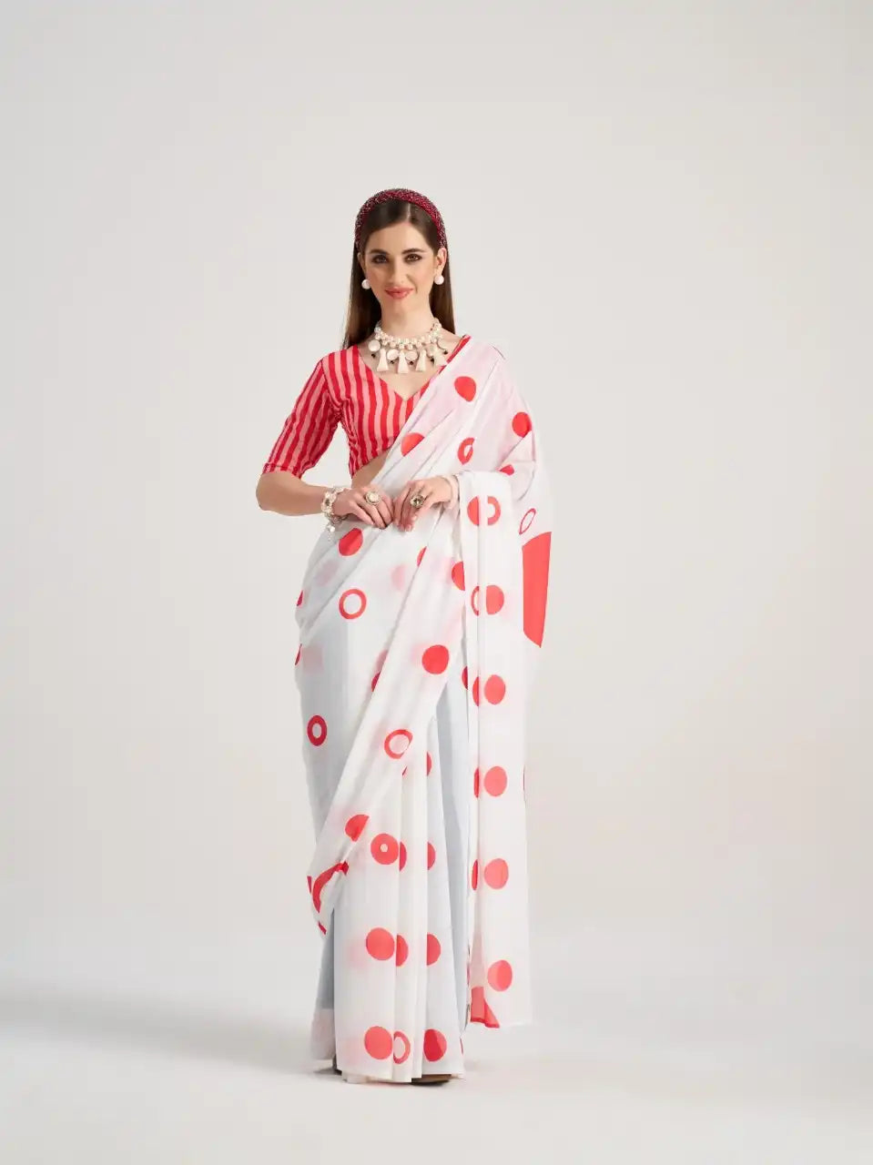 MONO POLEY Archie Georgette Saree Combines Lightweight Comfort With Sophisticated Style
