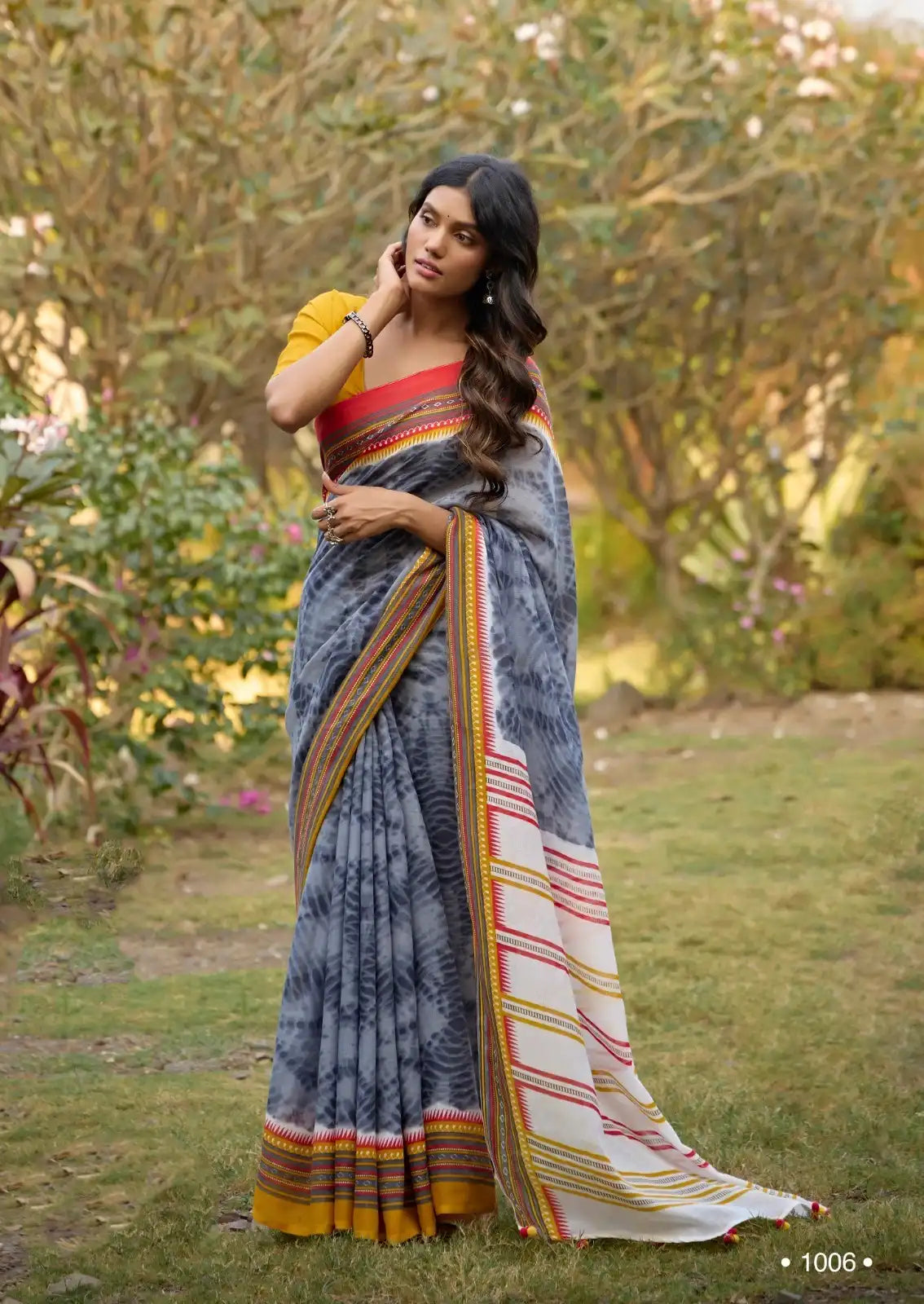 SR Sarees Made From Pure Linen Offer A Blend Of Traditional Elegance And Modern Comfort