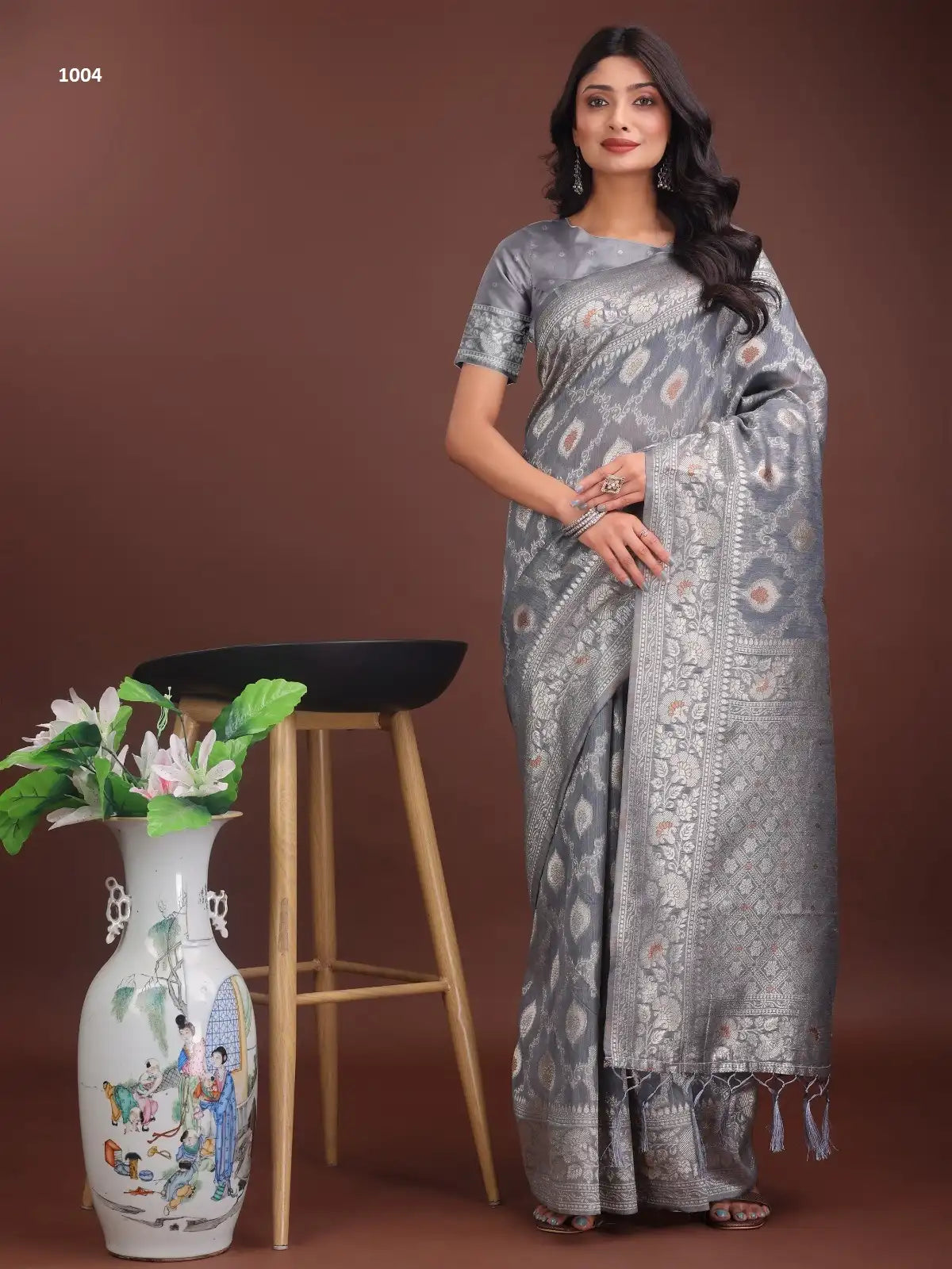 ASTITA Sarees Crafted From Linen Cotton Offer A Refined Cmbination Of Durability And Comfort