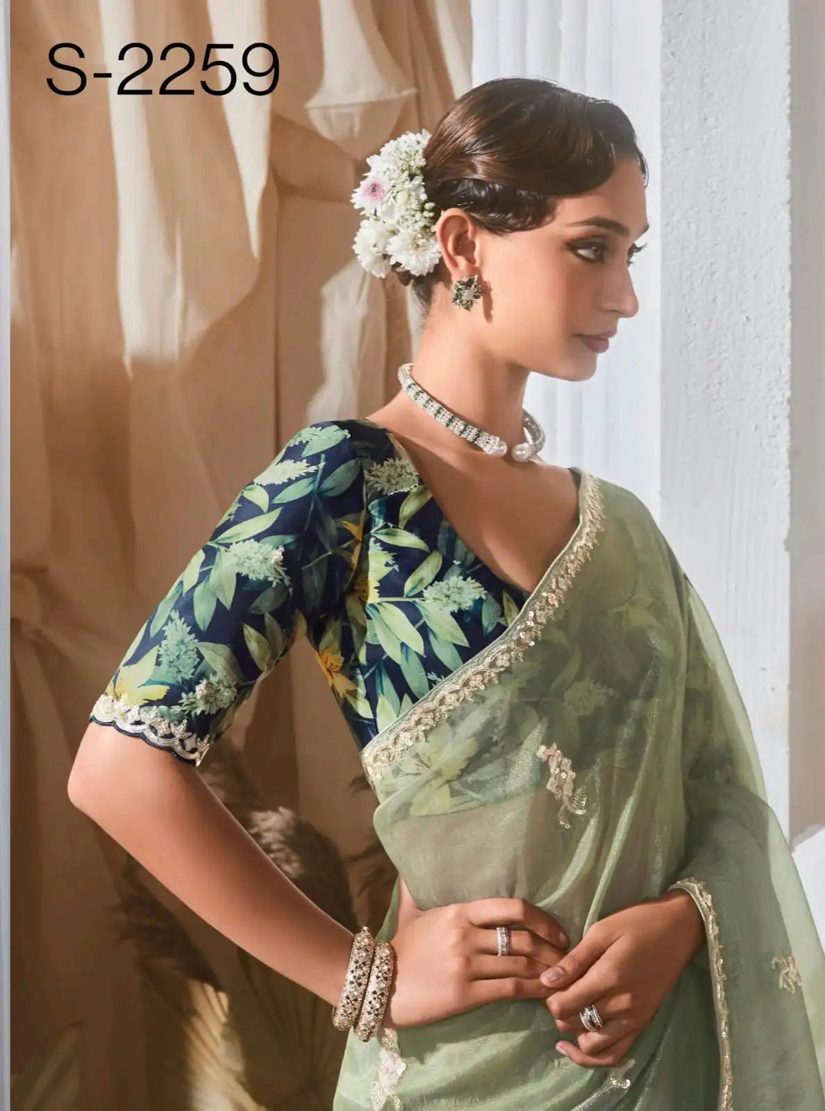 Kimora Sarees Crafted From Pure Fancy Tissue Fabric Offer A Luxurious Drape And Subtle Sheen