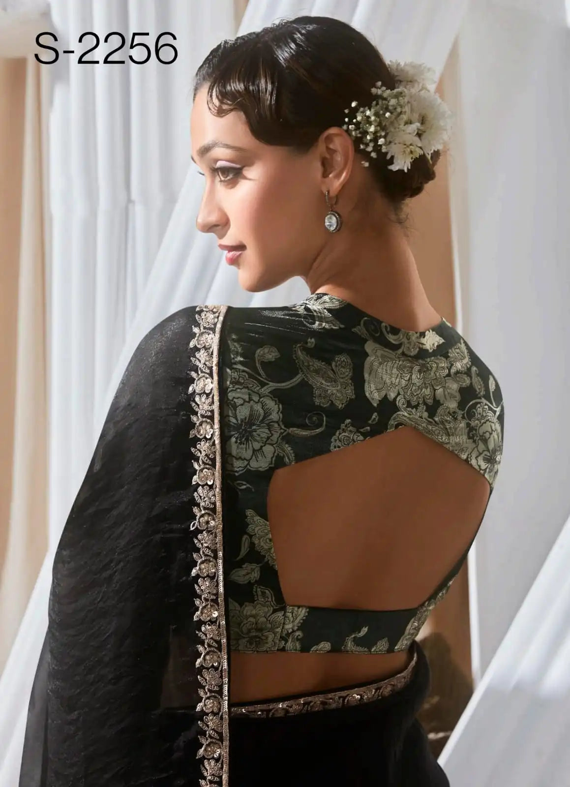 Kimora Sarees Crafted From Pure Fancy Tissue Fabric Offer A Luxurious Drape And Subtle Sheen