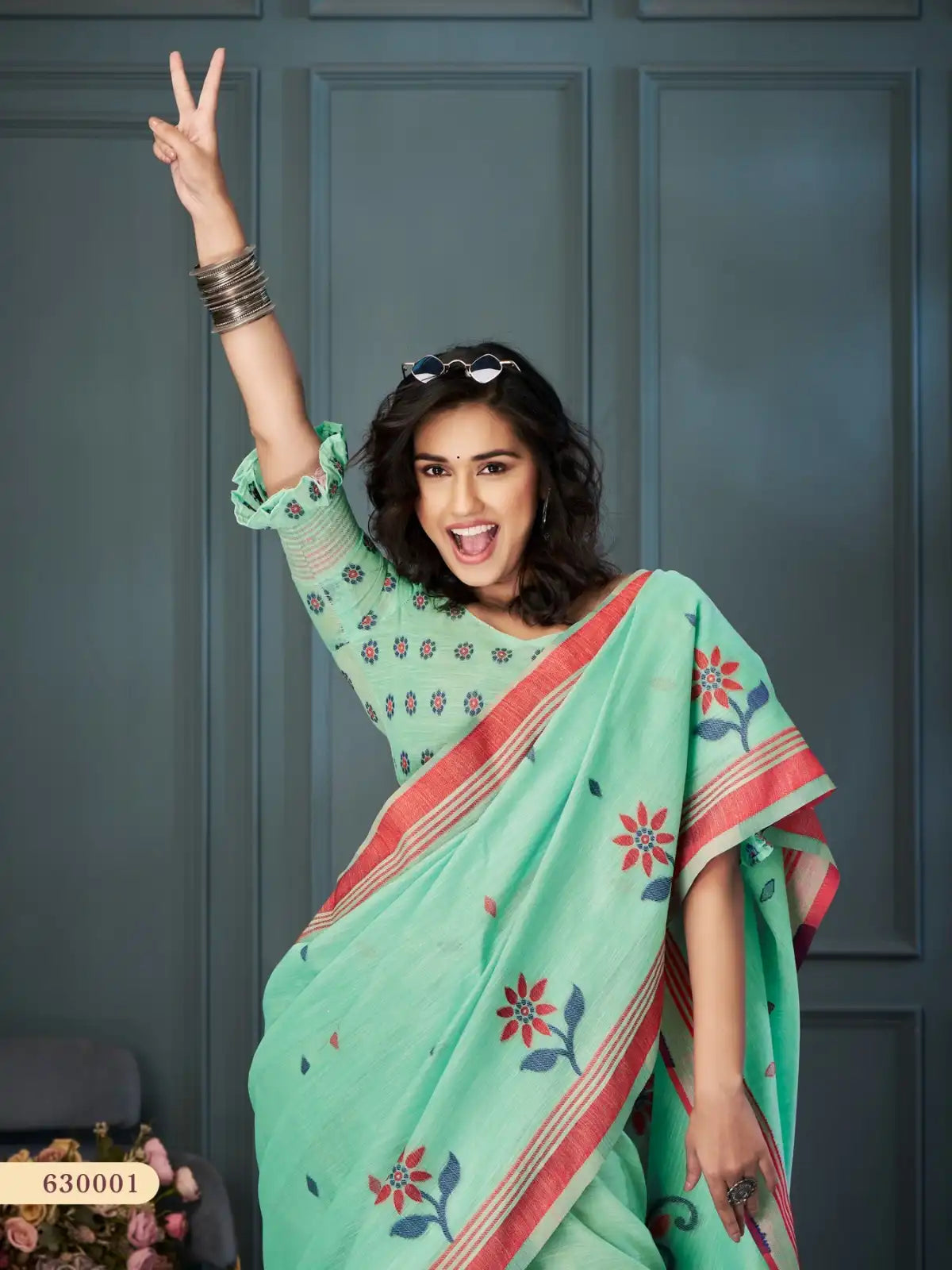 RajPath Fabrics Offers Sarees Made From Handloom Linen Featuring Exquisite Weaving That Reflects Skilled Craftsmanship
