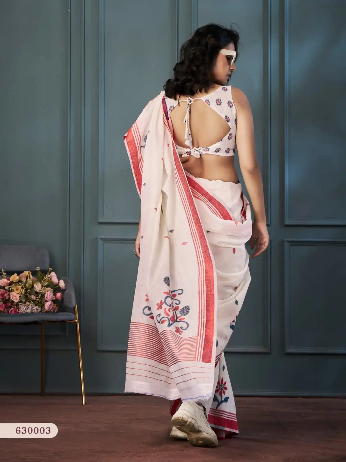 RajPath Fabrics Offers Sarees Made From Handloom Linen Featuring Exquisite Weaving That Reflects Skilled Craftsmanship