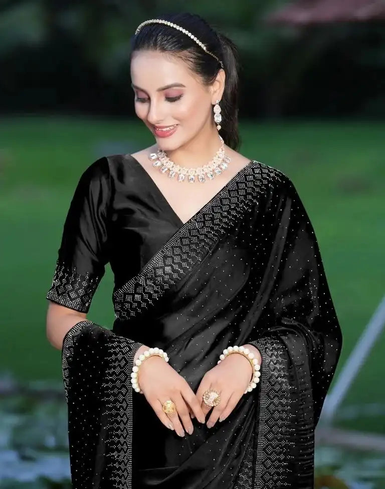 Suma Designer Sarees Showcase Intricate Rangoli And Swarovski Detailing On The Saree And Border