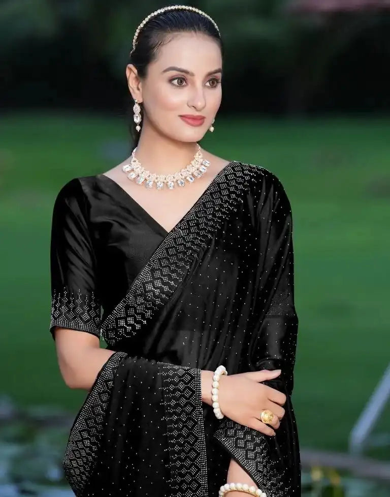Suma Designer Sarees Showcase Intricate Rangoli And Swarovski Detailing On The Saree And Border