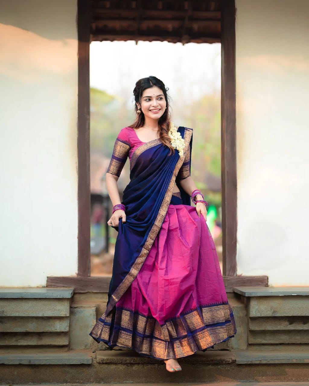 Beautiful Festive Wear Kanjivaram Silk Hafe Saree